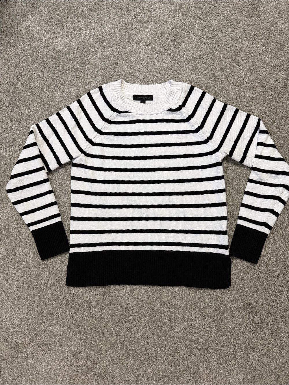 Banana Republic Cotton Blend Black and White Striped Crewneck Sweater Size S